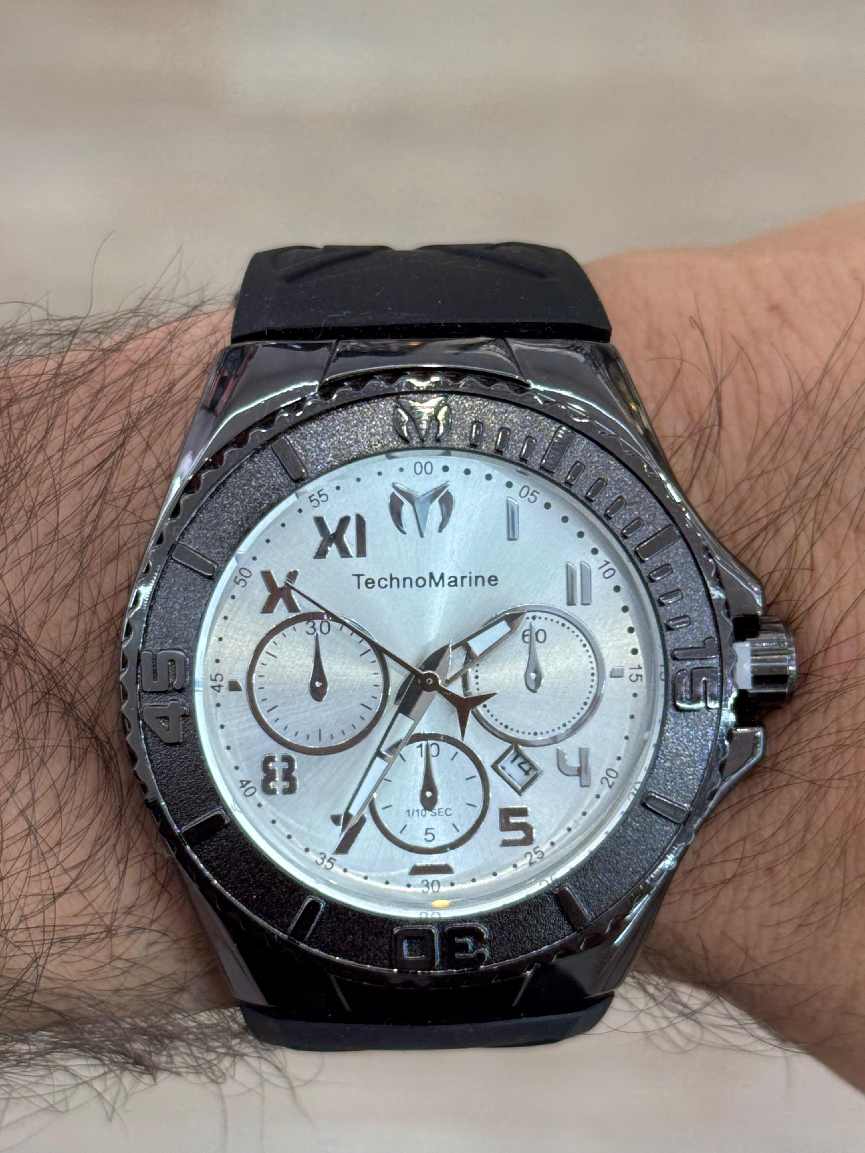 Reloj Deportivo en Acero y Silicona™